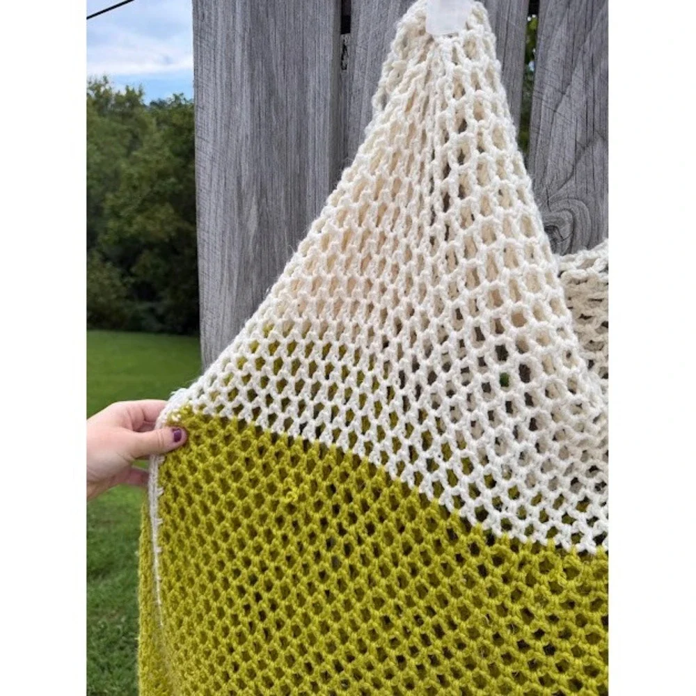 Boho Handmade Crochet Baby Blanket OS Green Cream Colorblock Mesh Knit Throw